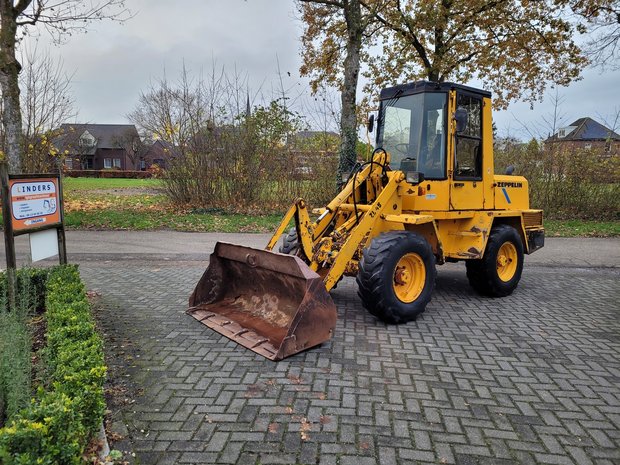 Zeppelin-Schaeff ZL4 loader